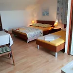 Appartement With Parking Space Cunski, Losinj - 7951